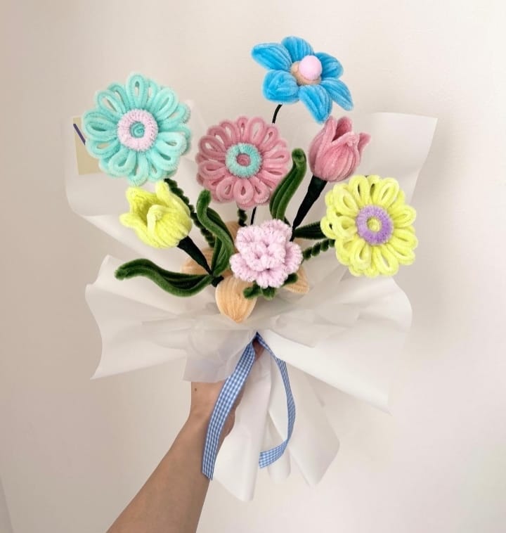Pipe cleaner Flower Bouquet