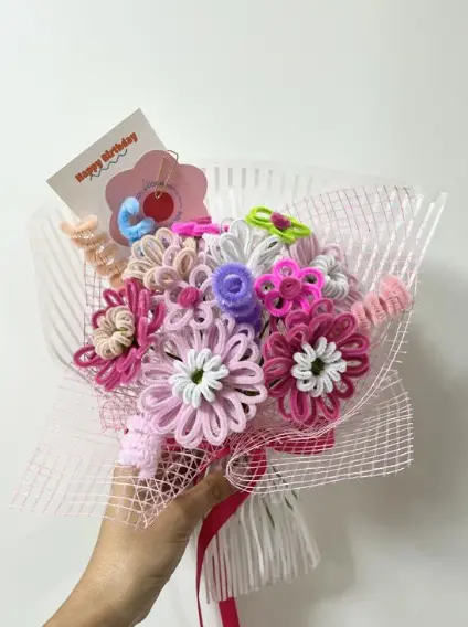Pipe cleaner flower Bouquet
